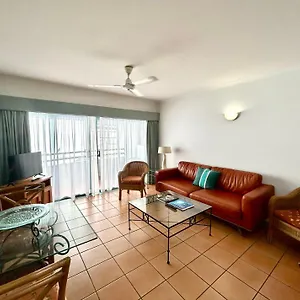 Mid Luxury Aparthotel Cairns
